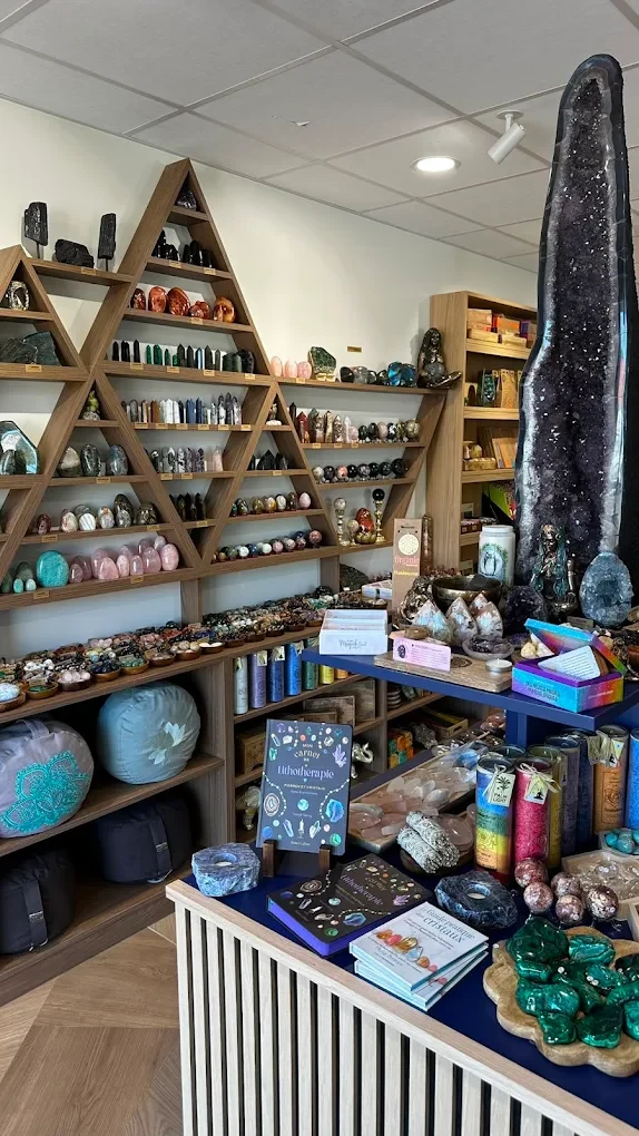 Les rayons de la boutique, à Rots